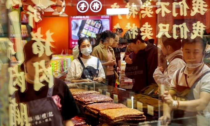 Chinese holiday spending averages $79 per person
