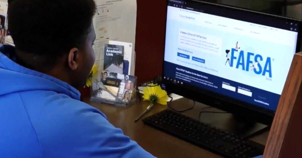 How staffing cuts and glitches are delaying FAFSA processing for students