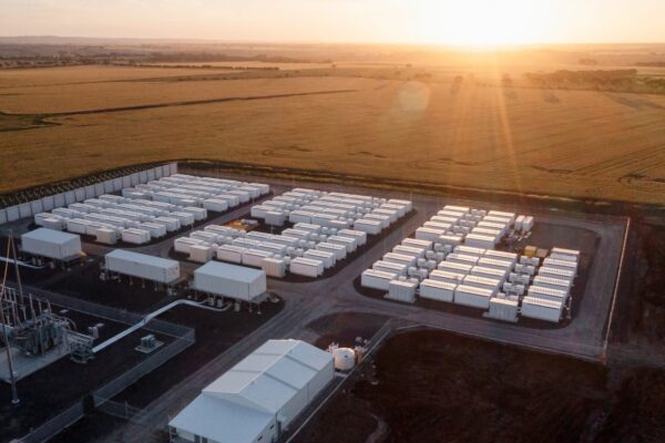Tesla signs first grid-scale battery deal in China