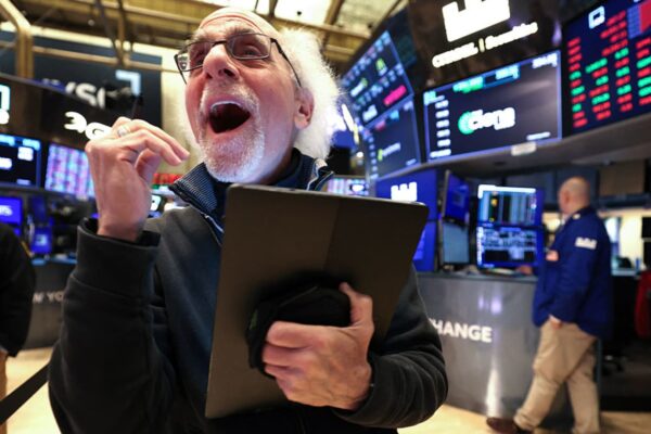 3 forces driving a record week for stocks as 7 portfolio names hit highs 3 forces driving a record week for stocks as 7 portfolio names hit highs