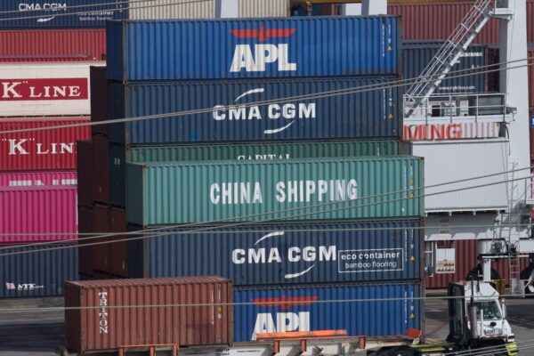 California ports see freight wave as ships try to beat China tariffs California ports see freight wave as ships try to beat China tariffs
