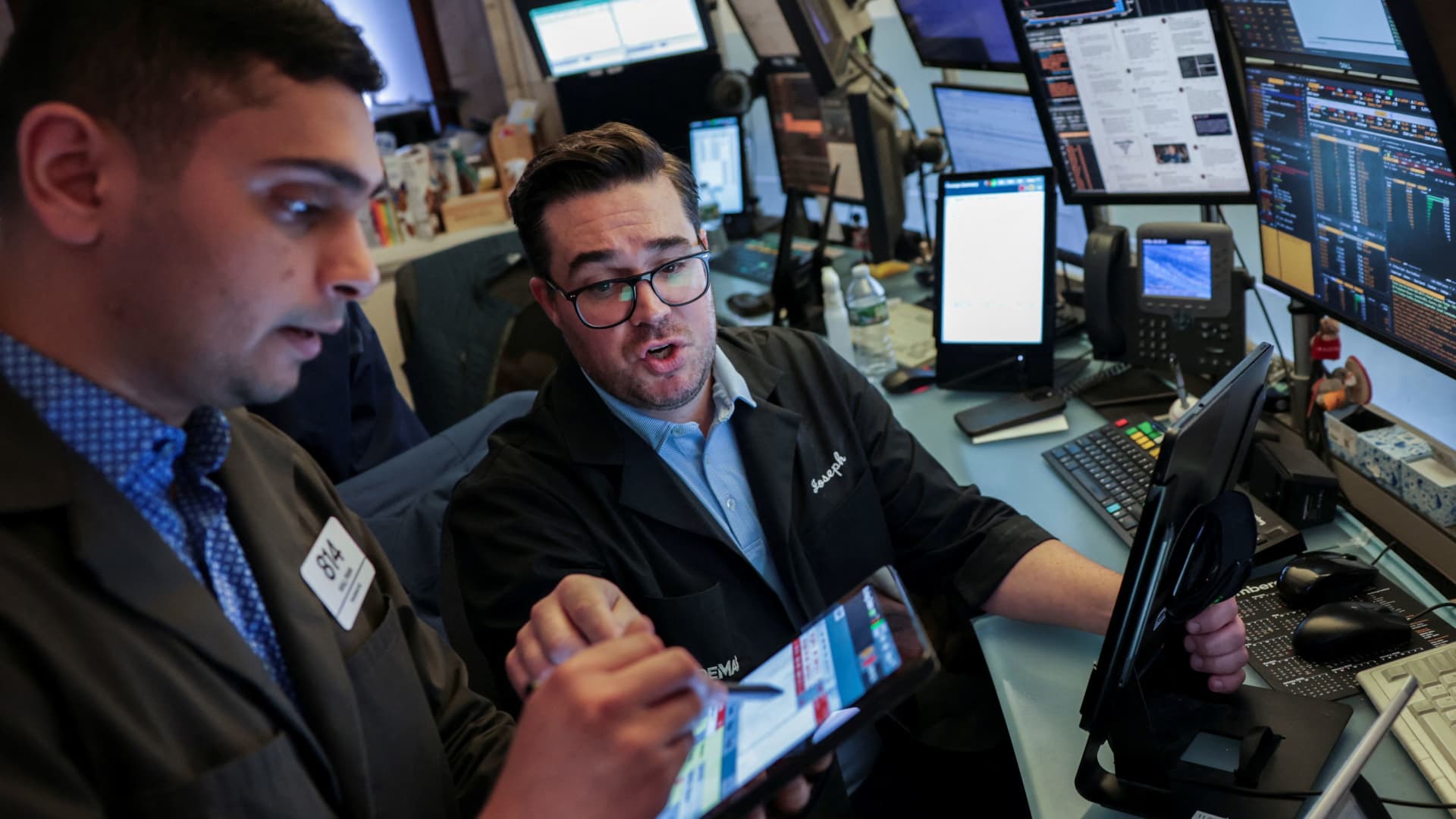Jim Cramer's top 10 things to watch in the stock market Thursday