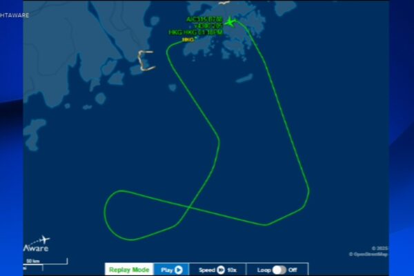 Air India flight returns to Hong Kong due to a midair technical issue, just days after deadly Boeing 787 Dreamliner plane crash Air India flight returns to Hong Kong due to a midair technical issue, just days after deadly Boeing 787 Dreamliner plane crash