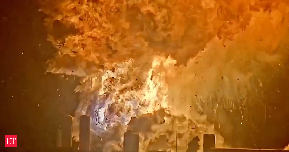 Watch: Big setback for Elon Musk, SpaceX's Starship destroyed during testing in massive explosion