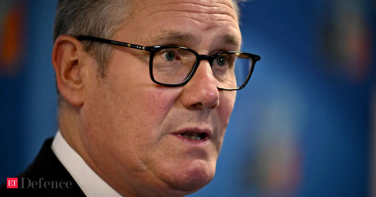 UK says it will buy F-35 jets capable of carrying nuclear bombs