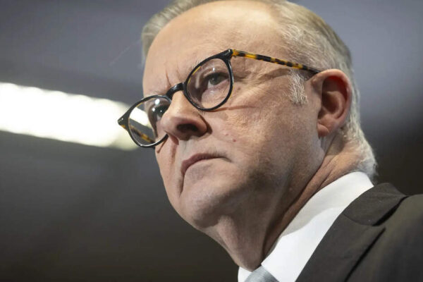 White House blasts Australia over ‘weak’ defence budget as China threat grows White House blasts Australia over ‘weak’ defence budget as China threat grows