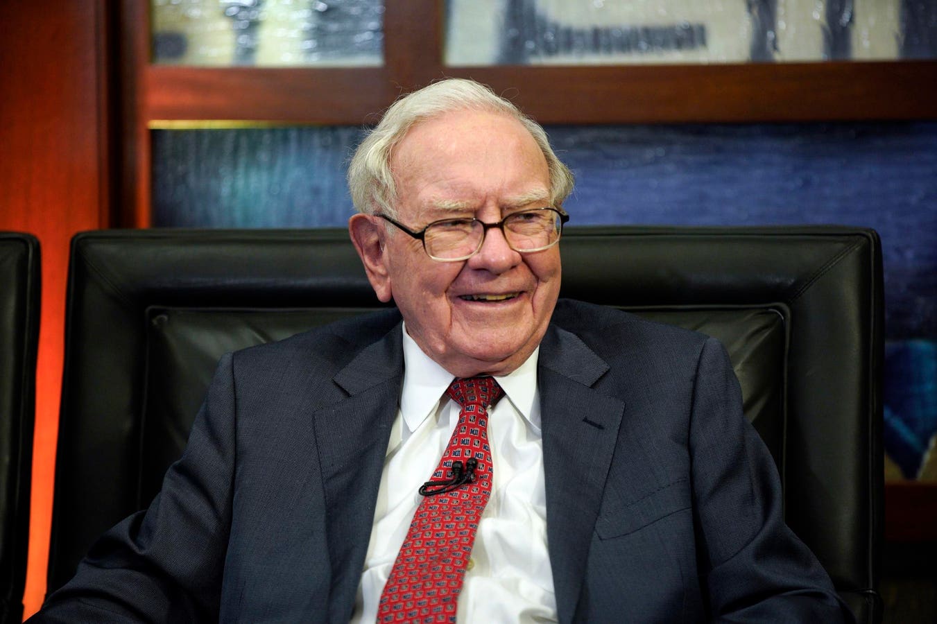 Warren Buffett Gives Record $6 BillionTo Charities After Pledging To Donate Most Of His Wealth