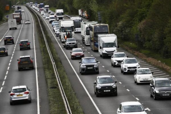 UK drivers warned over £100 fines for motorway mistake