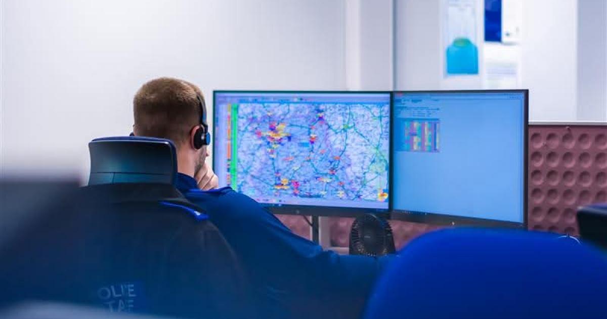 Cambridgeshire Police 101 call wait time in top 10 of forces