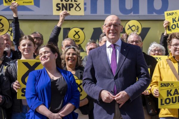 Swinney claims by-election is ‘simple choice’ as Sarwar hails ‘local champion’