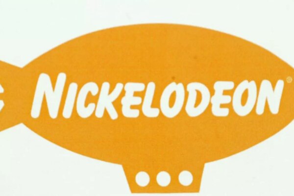 Five celebrities who hosted the Kid’s Choice Awards more than once trust project logo