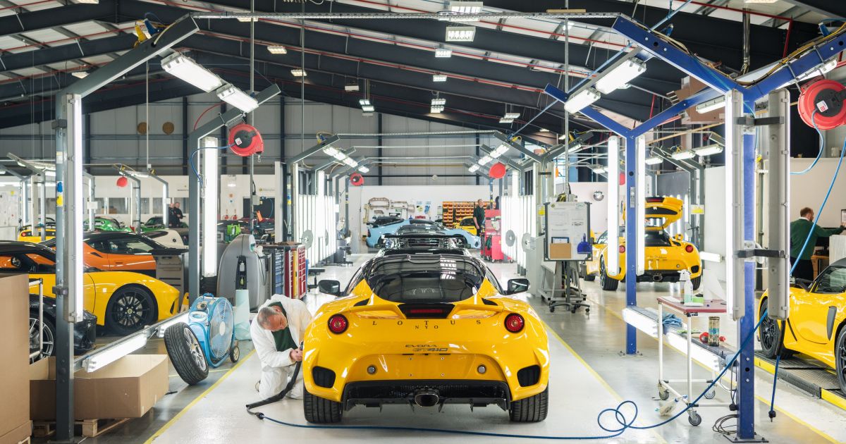 Lotus denies plan to close UK factory