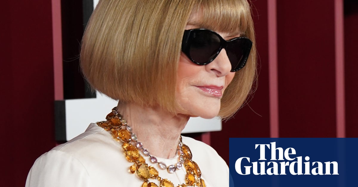 Anna Wintour: end of an era as ‘queen of fashion’ departs as American Vogue’s editor-in-chief | Anna Wintour