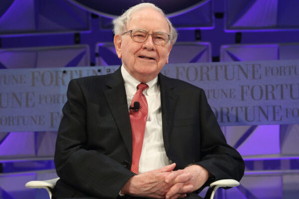 What Would It Look Like If Warren Buffett’s Net Worth Was Evenly Distributed Across the US? What Would It Look Like If Warren Buffett’s Net Worth Was Evenly Distributed Across the US?