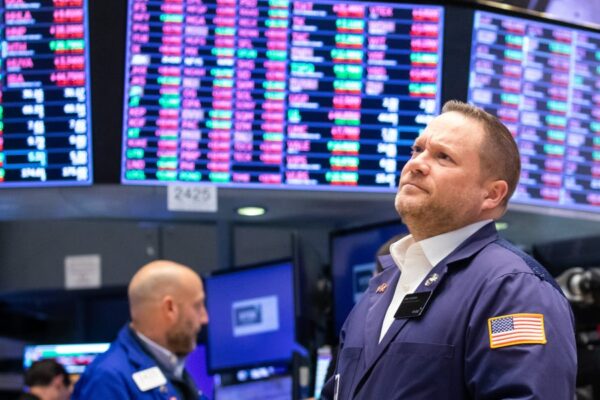 Stock Market Outlook: Lower Rate, Tax Cuts Fuel Bubble Risk, BofA Says