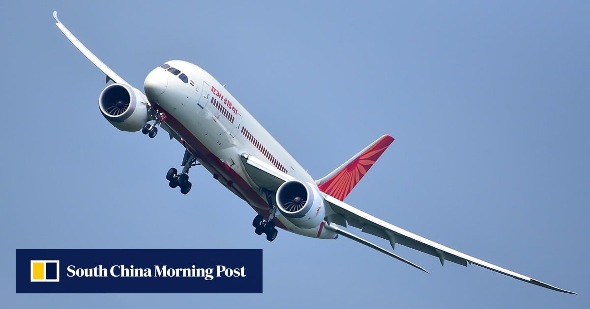 Air India Dreamliner turns back to Hong Kong following mid-air technical issue