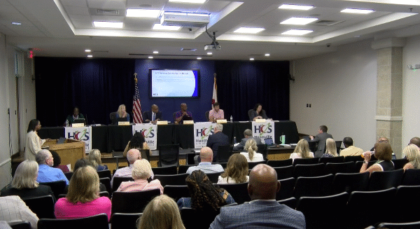 Huntsville City Schools approves new cell phone policy following state mandate | News