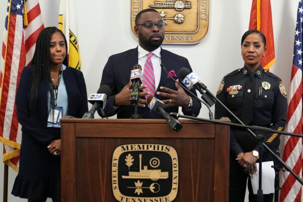 Man with Taser and rope charged in attempted kidnapping of mayor, Memphis police say Yahoo news home