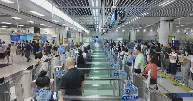 China sees surge in inbound tourism during Dragon Boat Festival holiday