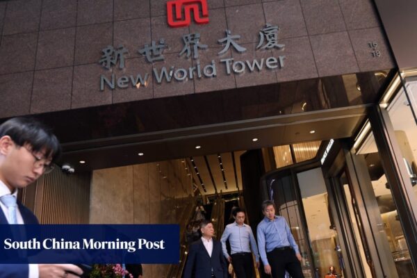 New World secures US$11.3 billion refinancing just before deadline, averts loan default New World secures US$11.3 billion refinancing just before deadline, averts loan default