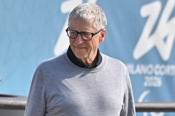 Bill Gates Arrives at Venice Airport Ahead of Jeff Bezos and Lauren Sánchez's Wedding