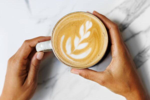 Drinking Coffee Linked to Healthy Aging in Middle-Aged Women Drinking Coffee Linked to Healthy Aging in Middle-Aged Women