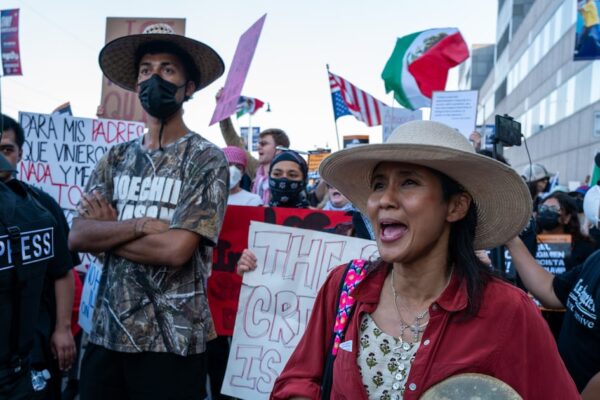 This Week: Fashion Tries to Ignore the News