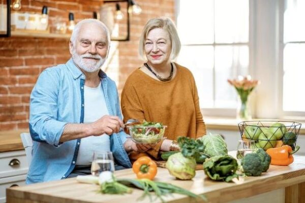 Eating healthier can protect aging brain, study says Eating healthier can protect aging brain, study says