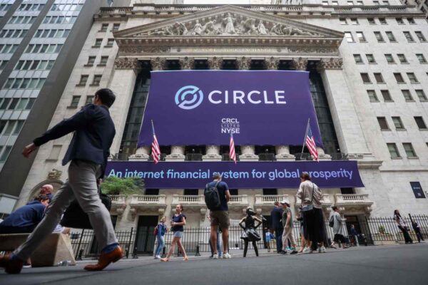 Circle Internet Group Stock Jumps on Senate Passage of Stablecoin Legislation
