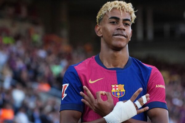 Barcelona wonderkid breaking records to boost Ballon d’Or hopes Barcelona wonderkid breaking records to boost Ballon d'Or hopes