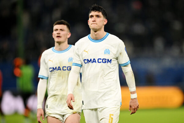 HAMBURG, GERMANY - FEBRUARY 15: Leonardo Balerdi of Marseille looks dejected following the UEFA Europa League 2023/24 Knockout Round Play-offs First Leg match between FC Shakhtar Donetsk and Olympique de Marseille at Volksparkstadion on February 15, 2024 in Hamburg, Germany. (Photo by Stuart Franklin/Getty Images)