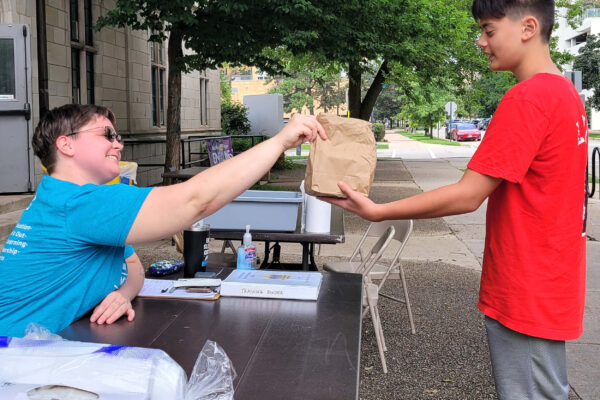 McGaw YMCA offers free healthy meals to Evanston kids with Summer Food Program 