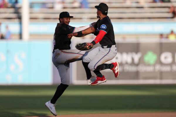 Complete team performance pushes Marlins past Rays in high-scoring, entertaining fashion – Marlins Complete team performance pushes Marlins past Rays in high-scoring, entertaining fashion - Marlins