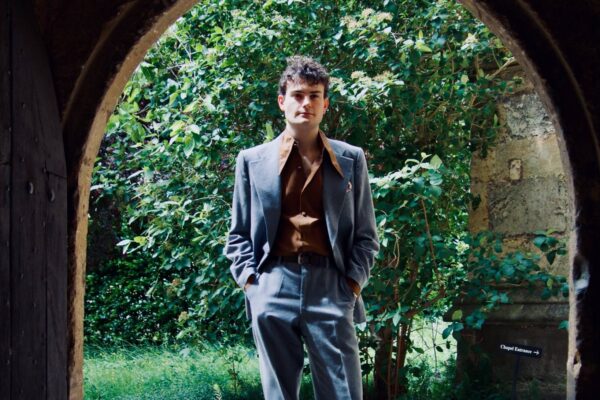 Common threads: Historical fashion and its lessons for our time