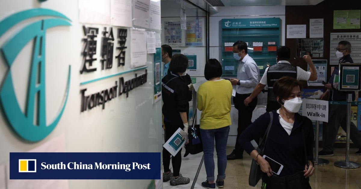 Hong Kong passes bill to launch electronic driving licences in September
