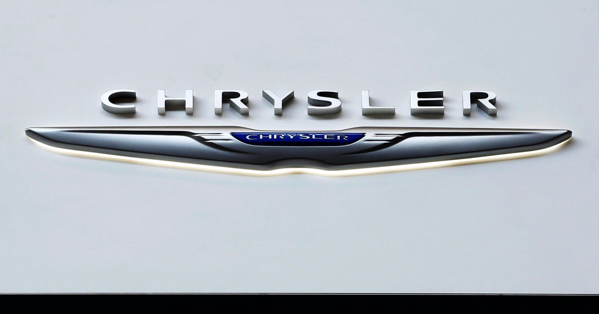 Chrysler recalling more than 250,000 Voyager and Pacifica vehicles to repair potential airbag problem