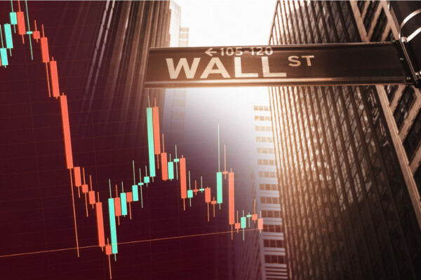 Nasdaq 100 tanks following report on China chip plants