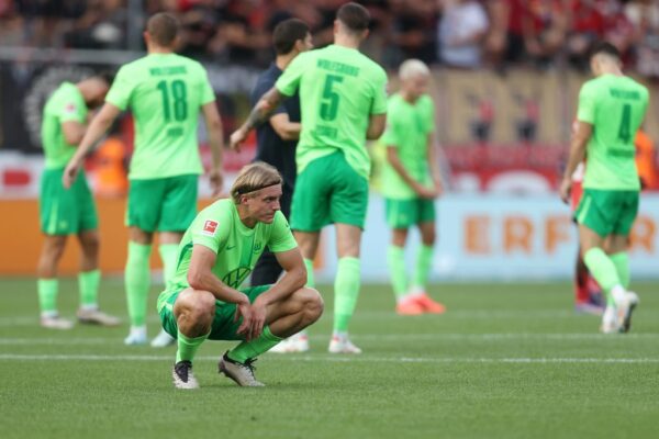 Leeds United set to sign Belgian star Sebastiaan Bornauw