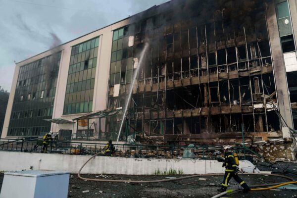 Drone debris found in Ukraine indicates Russia is using new technology from Iran Yahoo news home