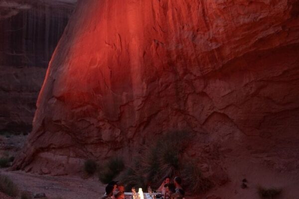 Fashion Brand Desert Expeditions : Canadian Grit Fashion Brand Desert Expeditions : Canadian Grit