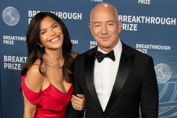 Jeff Bezos and Lauren Sánchez’s Wedding Planners Have Spoken
