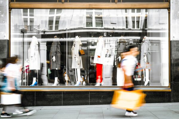 UK fashion manufacturers see record Q1 sales performance with 171% surge