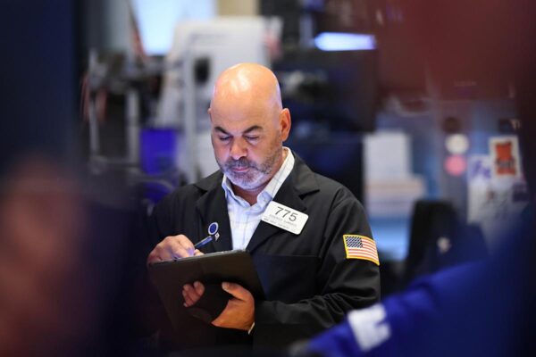 Dow, S&P 500, Nasdaq futures keep record highs in sight as Mideast ceasefire holds