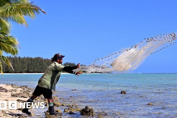 New Zealand halts funding for Cook Islands over China deals