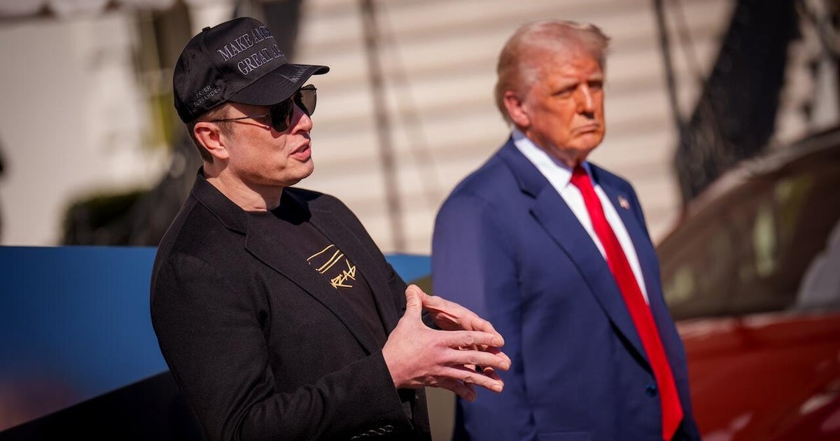 Judge extends order preventing Trump administration from laying off thousands of federal workers