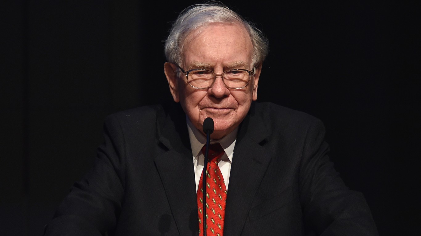 Warren Buffett Is The Greatest CEO In America