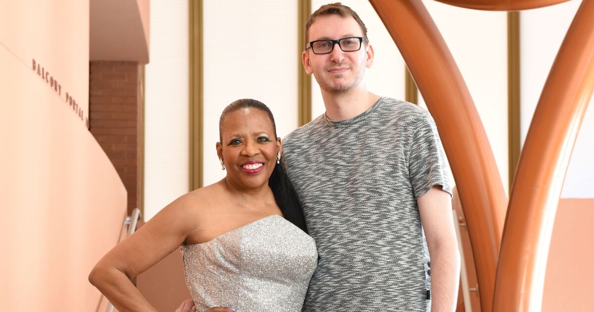 ASU fashion graduate designs outfit for Tony Awards red carpet