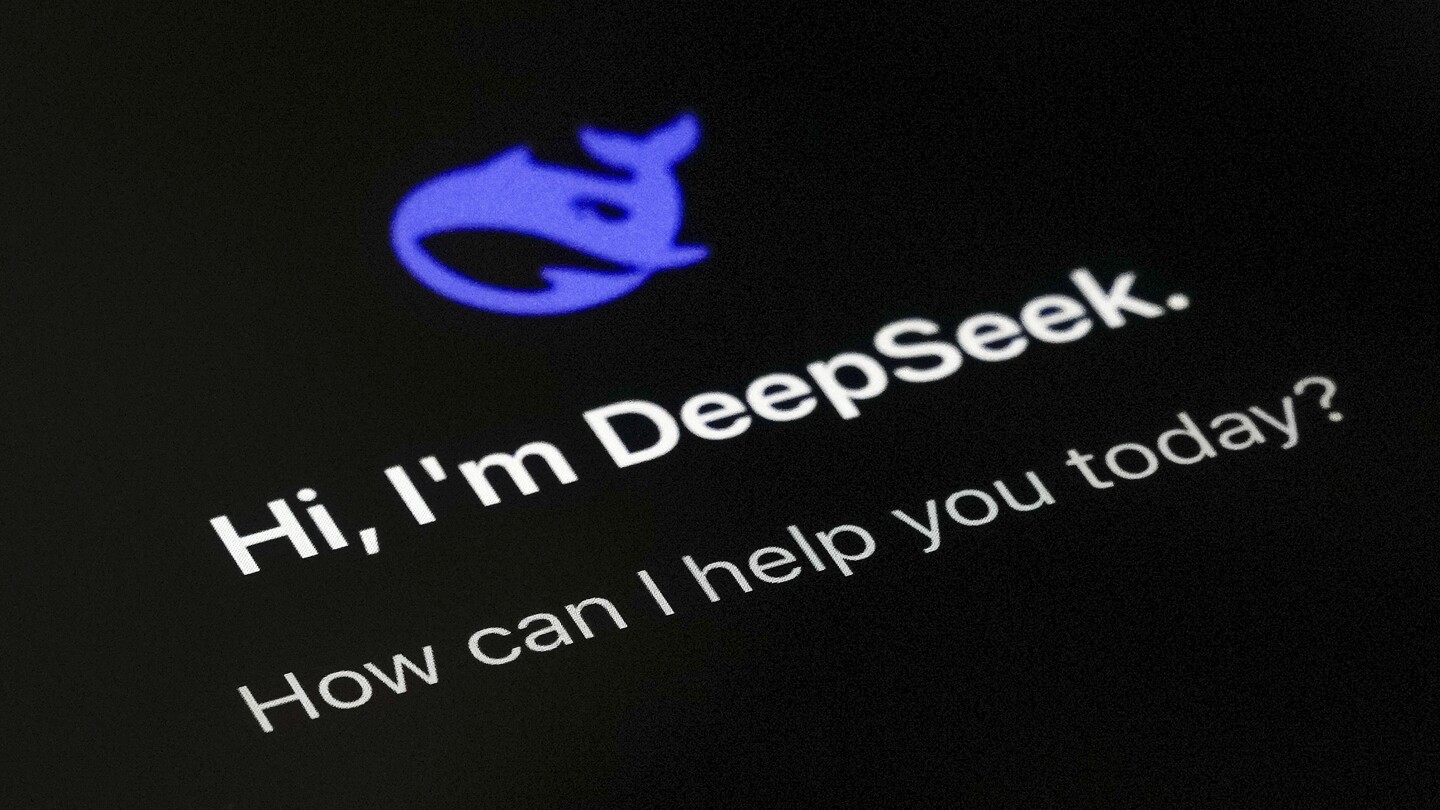 Bipartisan bill aims to block Chinese AI from federal agencies