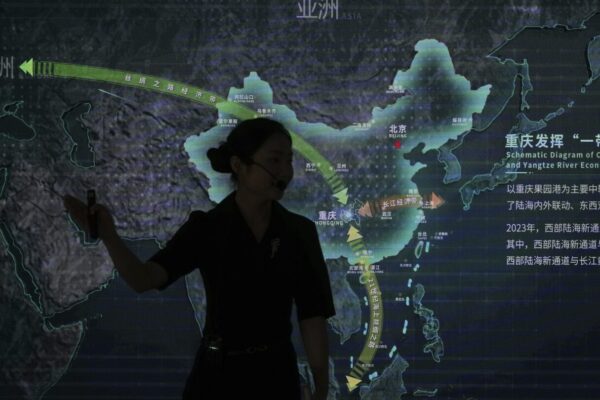 Photos of China's busy inland ports after trade friction eases