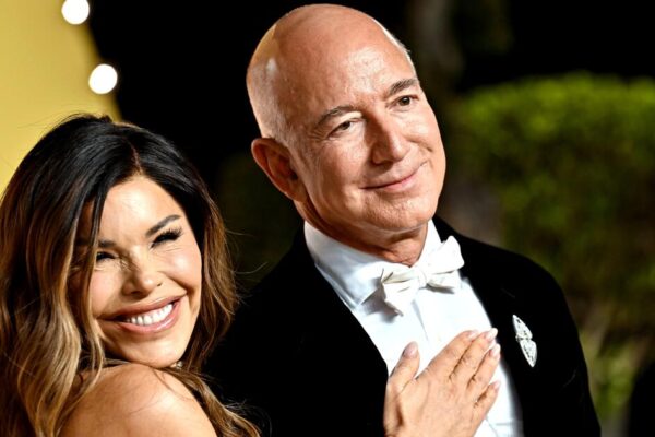 Bezos-Sanchez wedding worries: Blockades, yacht parking Bezos-Sanchez wedding worries: Blockades, yacht parking